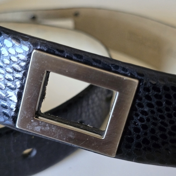 Michael Kors Genuine Black Leather Statement Belt - Picture 3 of 6